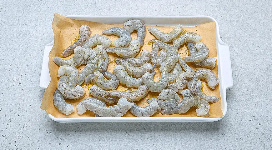 Салат из креветок с каперсами
