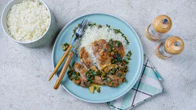 Свиные стейки с каперсами