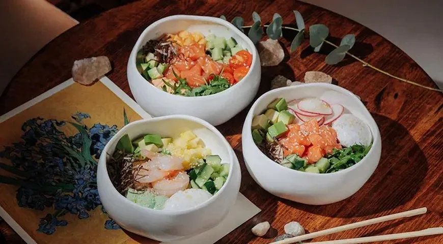 Бар с конструктором боулов Poke Bar x Age