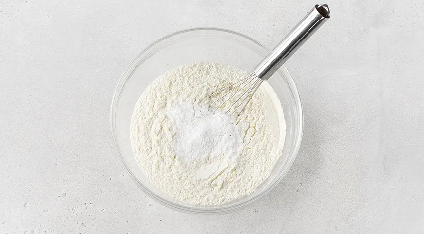 Итальянский апельсиновый кекс Чиамбелла