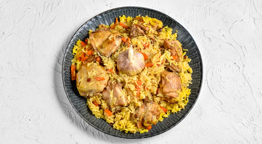 Плов с курицей в духовке