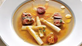 Овощной суп со спаржей
