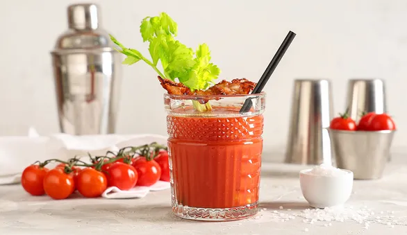 «Кровавая Мэри»: классический состав, история и 6 лучших рецептов