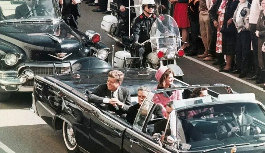 Чета Кеннеди за 20 минут до убийства, 1963 г.