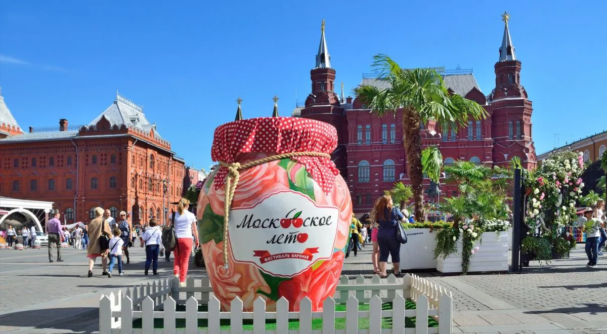 Летние гастрономические фестивали в Москве: куда сходить и что попробовать