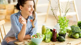 О летнем рационе питания рассказывает врач-диетолог Татьяна Солнцева