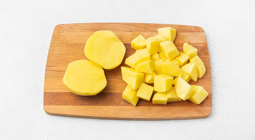 Жаркое из курицы с картошкой