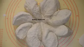 Рецепты с молочной продукцией, мясом и луком пореем