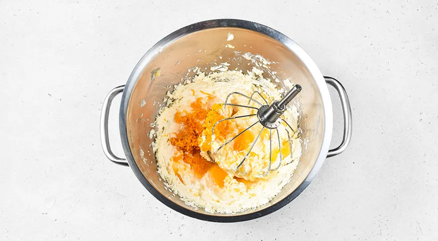 Апельсиновое печенье с трещинками