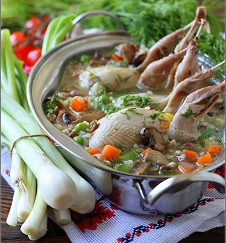 Суп  из перепелок с булгуром и овощами