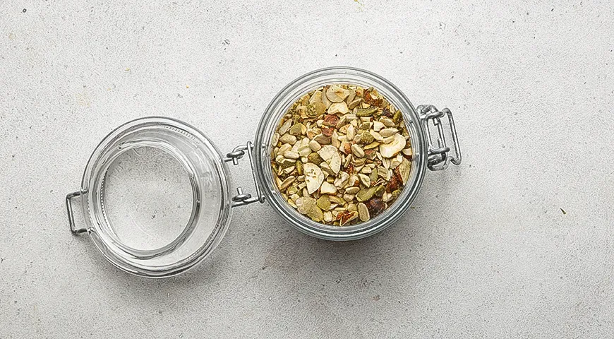 Ореховая смесь для салата