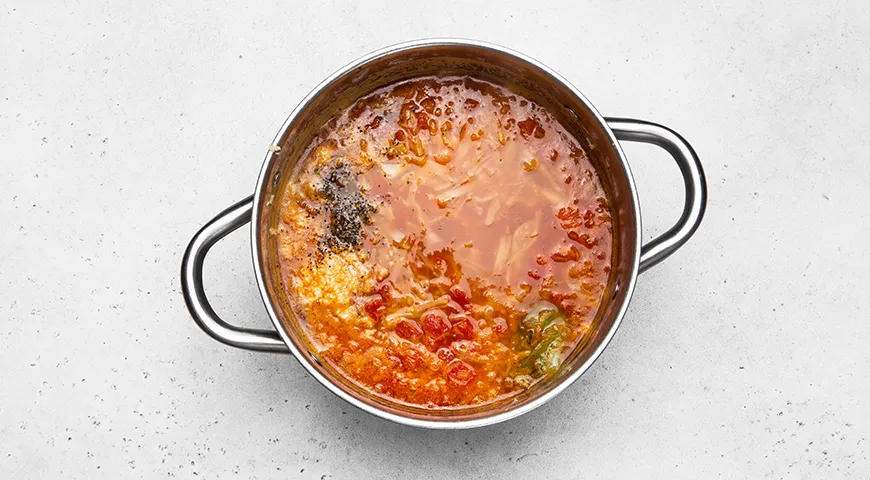 Борщ с килькой