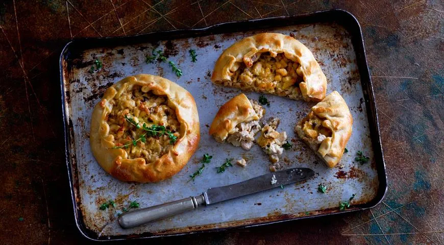 Сочинские пироги на мацони