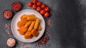 Диетолог поделилась рецептами наггетсов и брауни, которые не навредят фигуре