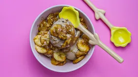 Бананы в карамели с грецкими орехами