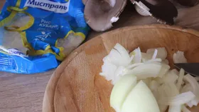Рецепты на ужин с соусами и вешенками