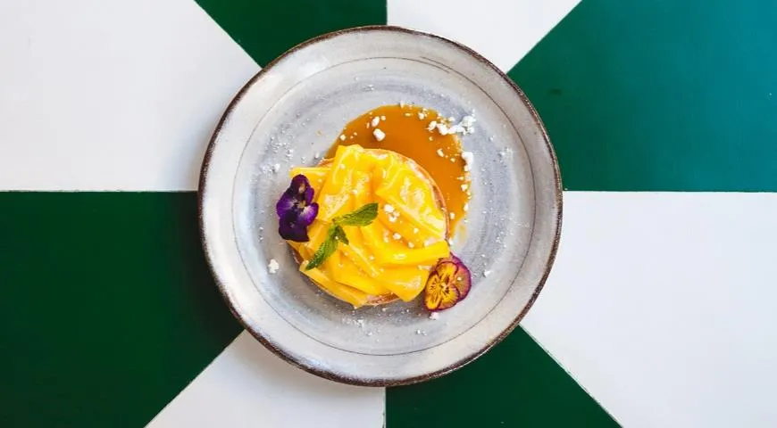 Теплый прием: pop-up проект «Лето на Патриках»