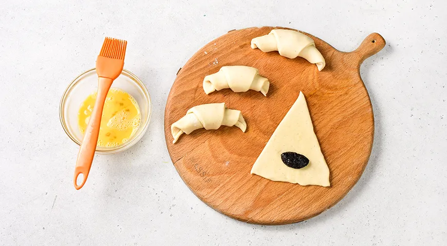 Рогалики на кефире без дрожжей