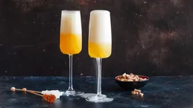 Напиток алкогольный с шампанским
