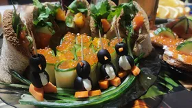 Красивая закуска Пингвины