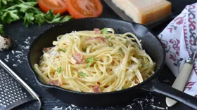 Простые рецепты с беконом и пастой