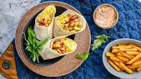 Рецепты с овощами, чеддером и мясной гастрономией