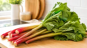 Ревень: на что похож вкус, лучшие кулинарные сочетания и чем его можно заменить