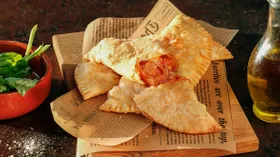 Рецепты с маслом растительным, мукой пшеничной и варёной колбасой
