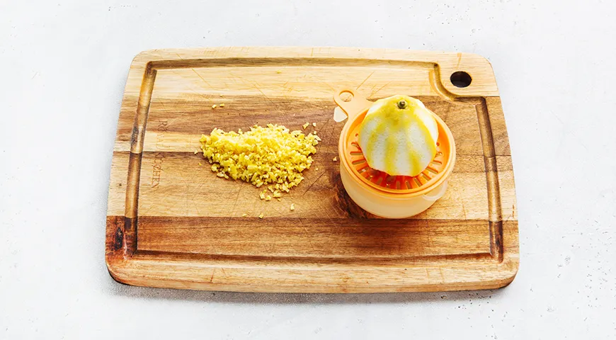 Яблочный штрудель из слоеного теста