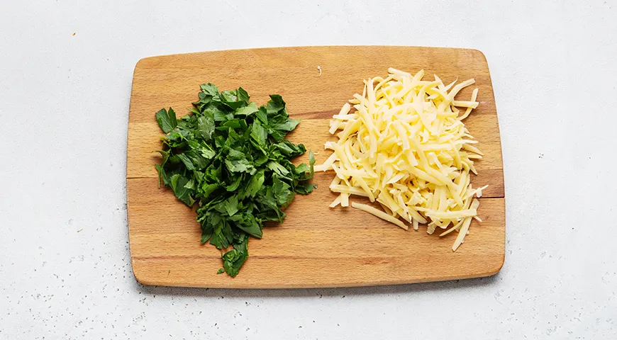 Сосиски в лаваше с сыром и яйцом