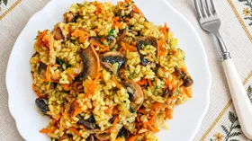 Плов с шампиньонами