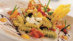 Рецепты с мясом, мягкими сырами и соусами