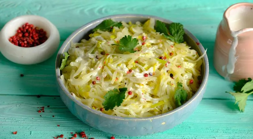 Рецепт капусты под молочным соусом с можжевельником и джином