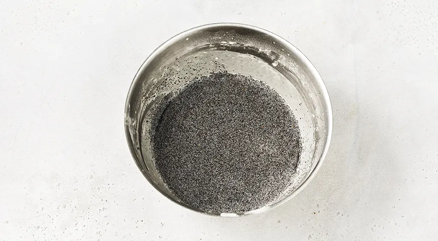 Блины с маком