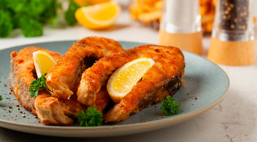 Жареный зеркальный карп