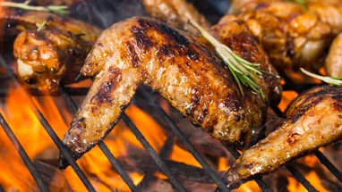 Как приготовить на гриле и мангале идеальные крылышки