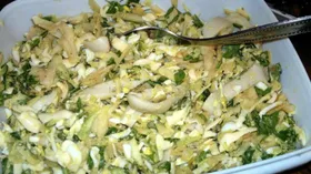 Рецепты с сырами, яблоком и салатом