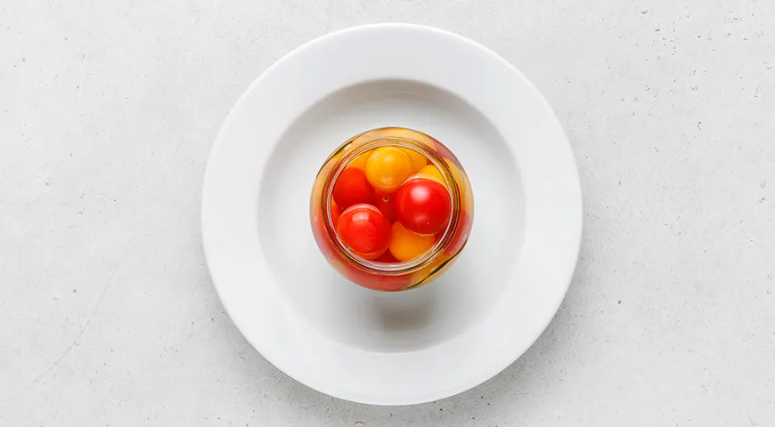 Сладкие маринованные черри