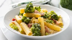 Макароны с брокколи