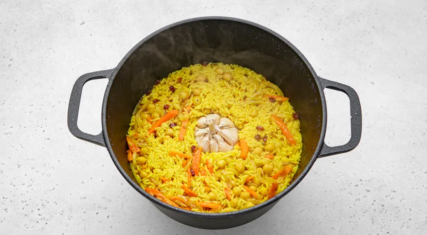 Плов без мяса с нутом