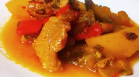 Рецепты с мясом, паприкой и баклажаном