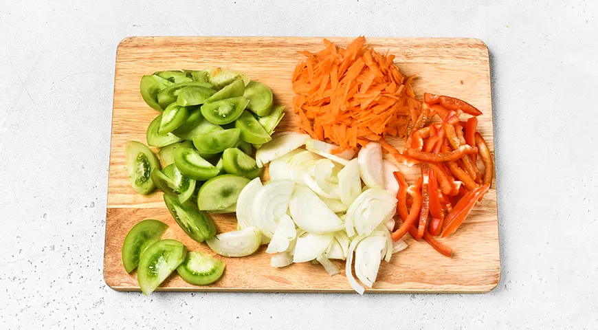 Икра из зеленых помидоров на зиму