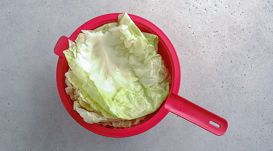 Веганские голубцы с рисом и орехами