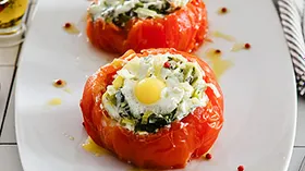 Рецепты с молочной продукцией, шпинатом и вином