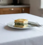 Картофельная запеканка с курицей и шпинатом