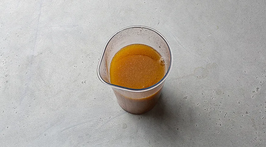 Абрикосы в шампанском