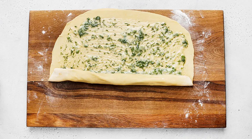 Домашний суп с чесночными галушками