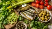 Кулинарный эксперт раскрыла два варианта полноценного ужина на основе банки сардин