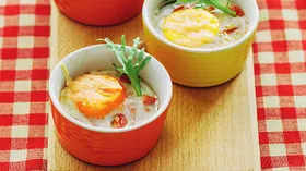 Рецепты со шпинатом, яйцом и черри