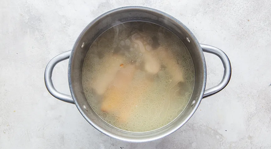 Сырный суп с копченостями